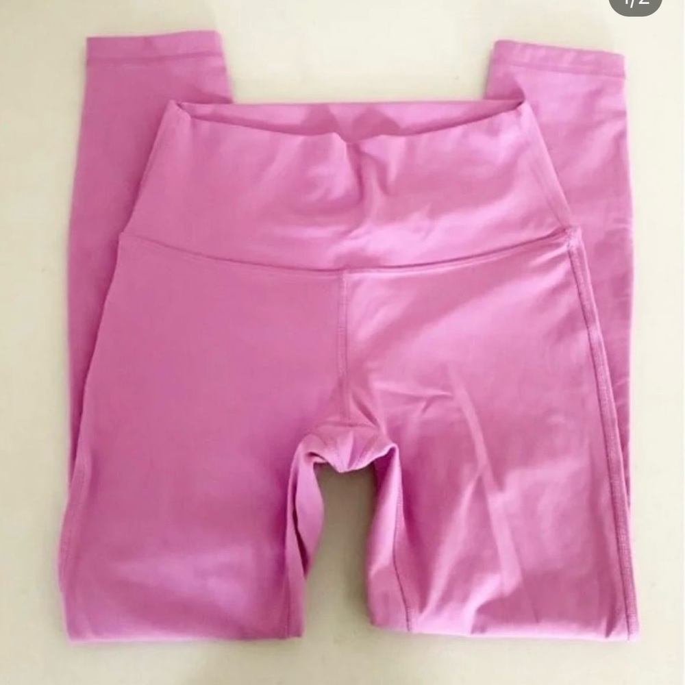 Pink lulu lemon leggings